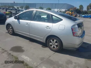 2008 Toyota Prius with VIN JTDKB20U287704835, listed as a IAAI auction lot 42208127 with 181,307 mi miles and . Bid and sale history available at DreamBid. Image 3.