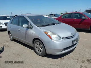 2008 Toyota Prius with VIN JTDKB20U983410761, listed as a IAAI auction lot 42619481 with 255,340 mi miles and . Bid and sale history available at DreamBid. Image 1.
