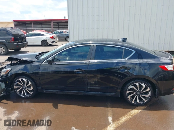 2017 Acura ILX w/Premium/A-SPEC Pkg with VIN 19UDE2F87HA006820, listed as a IAAI auction lot 39234501 with 44,058 mi miles. Bid and sale history available at carsss.com. Image 14.