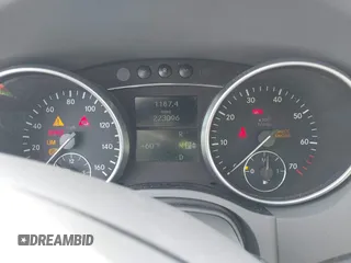 2006 Mercedes-Benz M 350 with VIN 4JGBB86E56A052016, listed as a IAAI auction lot 41870998 with 223,096 mi miles and . Bid and sale history available at DreamBid. Image 7.