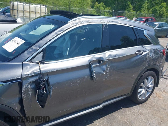 2019 Infiniti QX50 Luxe with VIN 3PCAJ5M31KF113513, listed as a IAAI auction lot 41971746 with 68,897 mi miles and . Bid and sale history available at DreamBid. Image 6.