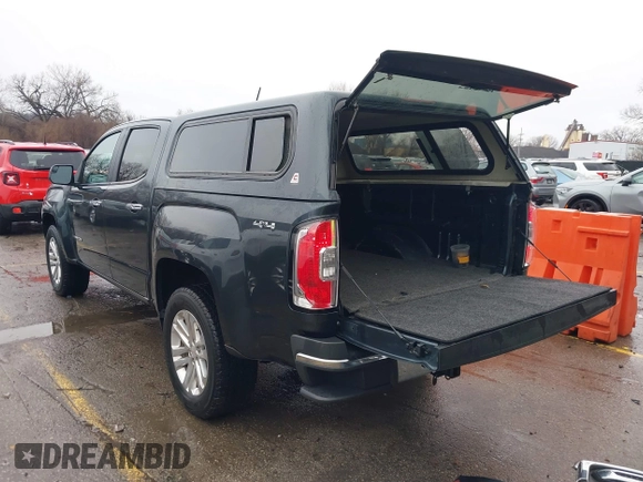 2018 GMC Canyon 4WD SLT with VIN 1GTP6DE10J1202788, listed as a IAAI auction lot 41158011 with 88,116 mi miles. Bid and sale history available at carsss.com. Image 3.