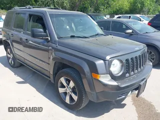 2016 Jeep Patriot Latitude with VIN 1C4NJRFB7GD658594, listed as a IAAI auction lot 42066483 with 146,492 mi miles. Bid and sale history available at carsss.com. Image 1.
