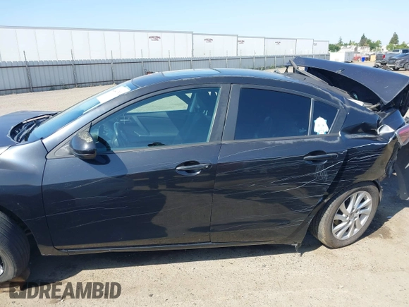 2012 Mazda 3 i Touring z VIN JM1BL1V84C1608512, wystawiony jako IAAI lot #42441391 z przebiegiem 167 292 mil mil oraz . Historia ofert i sprzedaży dostępna na DreamBid. Obrazek 21.
