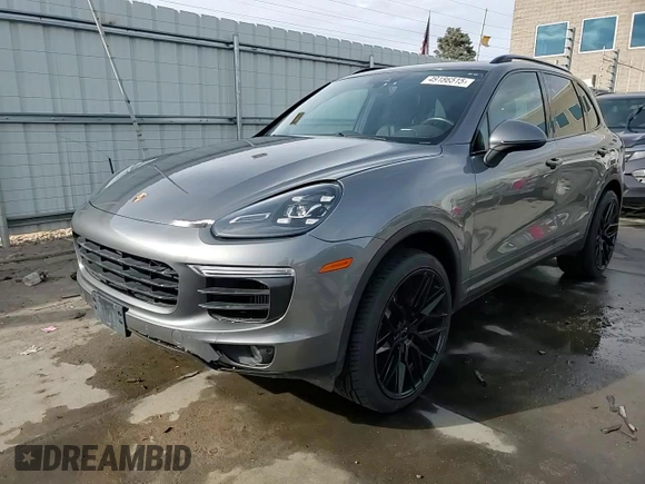 2017 Porsche Cayenne S z VIN WP1AB2A28HLA52849, wystawiony jako Copart lot #49186515 z przebiegiem 79 763 mil mil oraz Szkody całkowita. Historia ofert i sprzedaży dostępna na DreamBid. Obrazek 14.