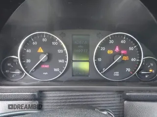 2007 Mercedes-Benz C 230 Sport z VIN WDBRF52H07F934221, wystawiony jako IAAI lot #42289822 z przebiegiem 169 717 mil mil oraz . Historia ofert i sprzedaży dostępna na DreamBid. Obrazek 7.