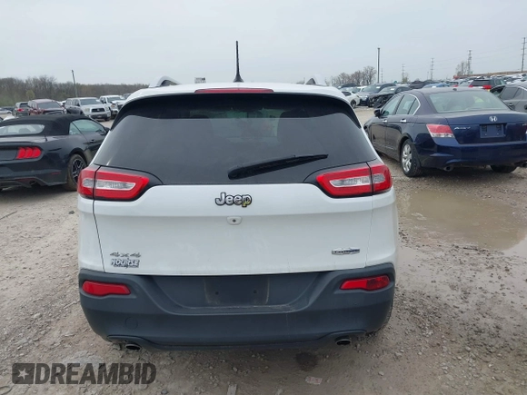 2014 Jeep Cherokee Latitude with VIN 1C4PJMCSXEW150735, listed as a IAAI auction lot 42020944 with 76,303 mi miles and . Bid and sale history available at carsss.com. Image 17.