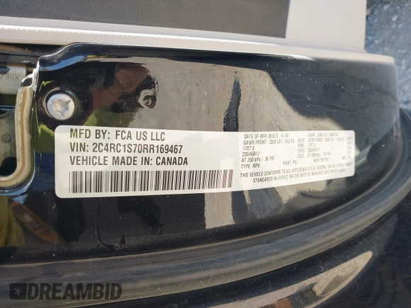 2024 Chrysler Pacifica Hybrid Select with VIN 2C4RC1S70RR169467, listed as a IAAI auction lot 42448734 with 38,062 mi miles and . Bid and sale history available at DreamBid. Image 9.