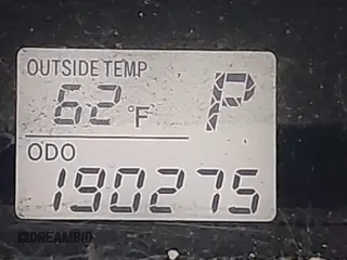2009 Toyota Matrix z VIN 2T1KU40E09C161192, wystawiony jako IAAI lot #42199476 z przebiegiem 190 275 mil mil oraz . Historia ofert i sprzedaży dostępna na DreamBid. Obrazek 16.