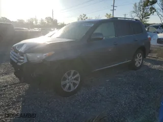 2013 Toyota Highlander with VIN 5TDZK3EH9DS123364, listed as a Copart auction lot 48596855 with 151,051 mi miles and Salvage Title. Bid and sale history available at carsss.com. Image 1.