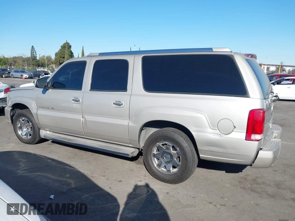 2005 Cadillac Escalade ESV z VIN 3GYFK66N75G215284, wystawiony jako IAAI lot #41320914 z przebiegiem Nie podano mil oraz . Historia ofert i sprzedaży dostępna na DreamBid. Obrazek 14.