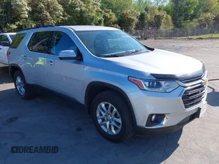 2021 Chevrolet Traverse LT z VIN 1GNEVHKWXMJ265488, wystawiony jako IAAI lot #41989315 z przebiegiem 80 311 mil mil oraz . Historia ofert i sprzedaży dostępna na DreamBid. Obrazek 1.