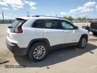 2019 Jeep Cherokee Latitude with VIN 1C4PJMCX2KD315664, listed as a Copart auction lot 53989585 with 63,285 mi miles and Salvage title. Bid and sale history available at DreamBid. Image 3.
