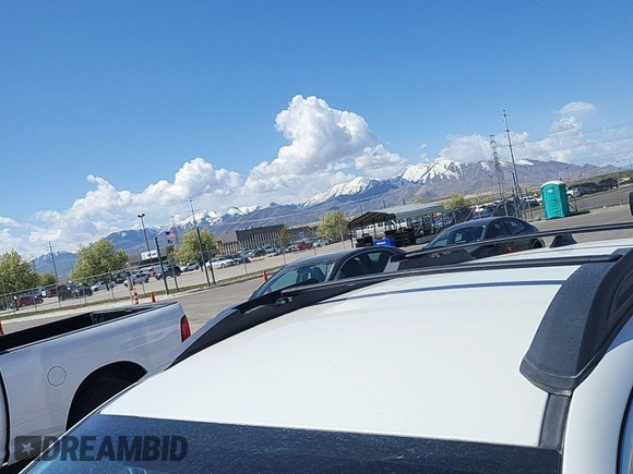 2019 Subaru Outback Premium with VIN 4S4BSAFC4K3250283, listed as a IAAI auction lot 42174692 with 74,445 mi miles. Bid and sale history available at carsss.com. Image 1.