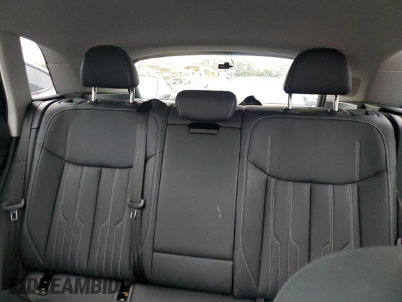 2021 Audi e-tron Prestige z VIN WA1VAAGE2MB004310, wystawiony jako Copart lot #60638165 z przebiegiem 34 576 mil mil oraz Szkoda całkowita • Salvage title. Historia ofert i sprzedaży dostępna na DreamBid. Obrazek 10.