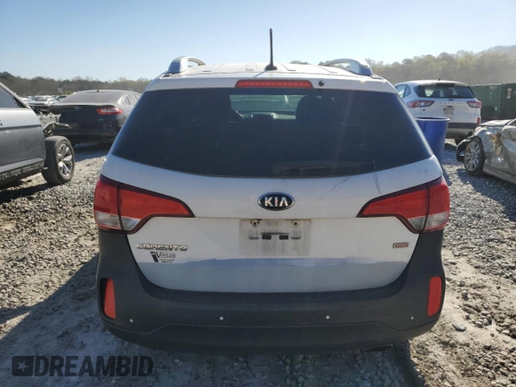 2014 Kia Sorento LX with VIN 5XYKTDA70EG538475, listed as a Copart auction lot 50084425 with 209,501 mi miles and Clean Title. Bid and sale history available at carsss.com. Image 6.