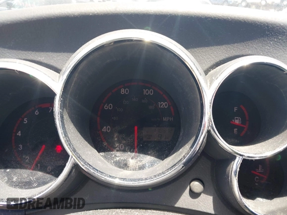 2004 Pontiac Vibe with VIN 5Y2SL62814Z459562, listed as a IAAI auction lot 42129655 with 110,612 mi miles and . Bid and sale history available at DreamBid. Image 7.