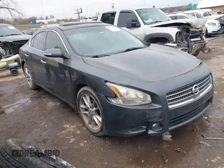 2010 Nissan Maxima 3.5 SV with VIN 1N4AA5AP1AC853796, listed as a IAAI auction lot 41572379 with 180,551 mi miles. Bid and sale history available at carsss.com. Image 1.