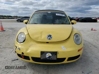 2008 Volkswagen Beetle SE with VIN 3VWRF31Y68M415714, listed as a Copart auction lot 41747365 with 84,406 mi miles and Salvage title. Bid and sale history available at DreamBid. Image 5.