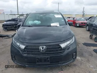 2024 Honda Odyssey Sport with VIN 5FNRL6H75RB056176, listed as a IAAI auction lot 41701547 with 10,660 mi miles and . Bid and sale history available at DreamBid. Image 12.