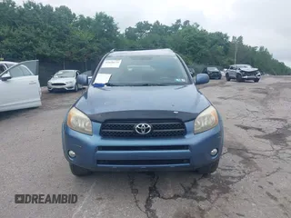 2008 Toyota RAV4 Sport with VIN JTMBD32V185185648, listed as a IAAI auction lot 42650735 with 122,579 mi miles and . Bid and sale history available at DreamBid. Image 13.