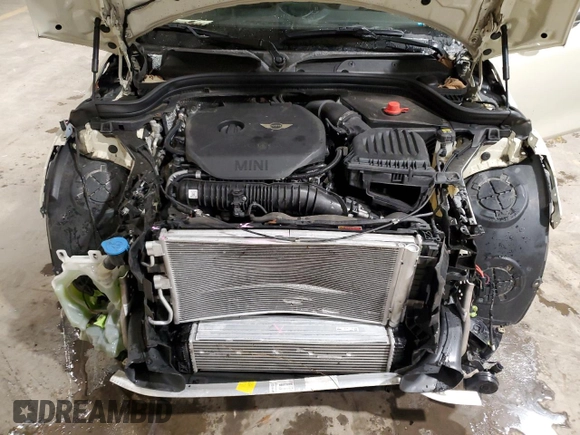 2017 MINI Hardtop 4 Door Cooper S z VIN WMWXU3C52H2D31688, wystawiony jako Copart lot #85785404 z przebiegiem 69 849 mil mil oraz Szkoda całkowita • Salvage title. Historia ofert i sprzedaży dostępna na DreamBid. Obrazek 13.