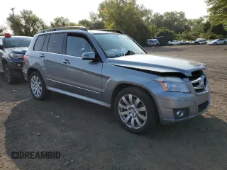 2012 Mercedes-Benz GLK 350 with VIN WDCGG5GB8CF719720, listed as a Copart auction lot 70867154 with 112,712 mi miles and Non Repairable. Bid and sale history available at DreamBid. Image 4.