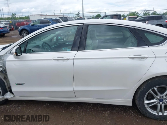 2016 Ford Fusion Titanium with VIN 3FA6P0SU5GR287017, listed as a IAAI auction lot 42316622 with 97,000 mi miles and . Bid and sale history available at DreamBid. Image 14.