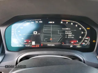 2022 BMW M3 Competition xDrive z VIN WBS43AY06NFN05833, wystawiony jako Copart lot #70430762 z przebiegiem 2480 mil mil oraz . Historia ofert i sprzedaży dostępna na DreamBid. Obrazek 9.
