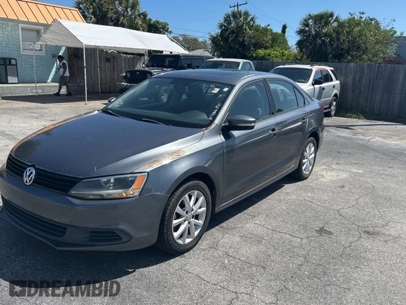 2011 Volkswagen Jetta SE with VIN 3VWDX7AJ1BM378306, listed as a Copart auction lot 52216155 with 62,386 mi miles and Clean title. Bid and sale history available at DreamBid. Image 2.