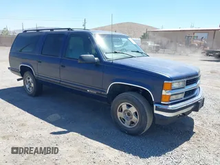 1997 Chevrolet Suburban with VIN 1GNFK16R9VJ314187, listed as a IAAI auction lot 42638888 with 315,237 mi miles and . Bid and sale history available at DreamBid. Image 1.