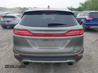 2016 Lincoln MKC Select with VIN 5LMCJ2C97GUJ30711, listed as a IAAI auction lot 42501763 with 118,430 mi miles and . Bid and sale history available at DreamBid. Image 16.
