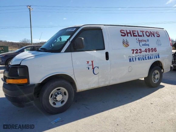 2017 Chevrolet Express Cargo Van with VIN 1GCWGAFF0H1119776, listed as a Copart auction lot 88919995 with 82,239 mi miles and Salvage Title. Bid and sale history available at carsss.com. Image 1.