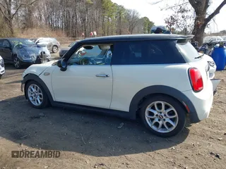 2014 MINI Hardtop S with VIN WMWXM7C57ET987122, listed as a IAAI auction lot 41780127 with 78,567 mi miles and . Bid and sale history available at DreamBid. Image 15.