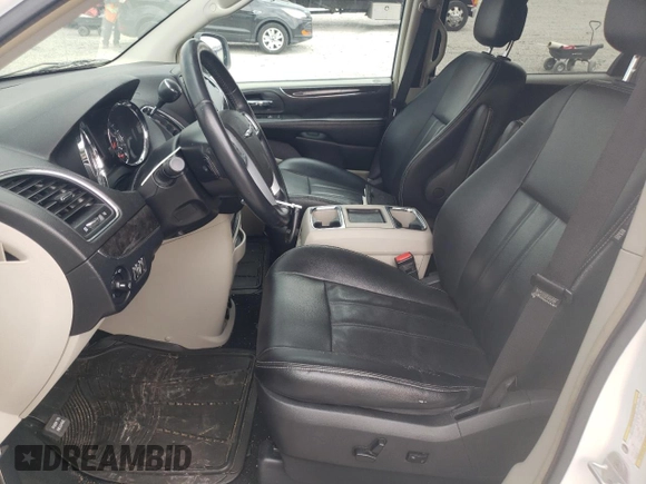 2014 Chrysler Town & Country Touring with VIN 2C4RC1BG9ER157859, listed as a Copart auction lot 53154205 with 164,230 mi miles and Salvage Title. Bid and sale history available at carsss.com. Image 7.