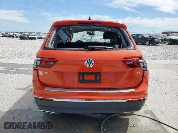 2018 Volkswagen Tiguan SEL с VIN 3VV3B7AX6JM021060, выставлен на аукционе Copart как лот 57887515 с пробегом 20 176 миль миль и На запчасти • Non repairable. История ставок и продаж доступна на DreamBid. Изображение 6.