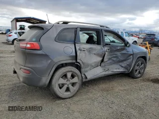 2017 Jeep Cherokee 75th Anniversary Edition с VIN 1C4PJMCS8HW509438, выставлен на аукционе Copart как лот 80353184 с пробегом 63 503 миль миль и Списание • Salvage title. История ставок и продаж доступна на DreamBid. Изображение 3.