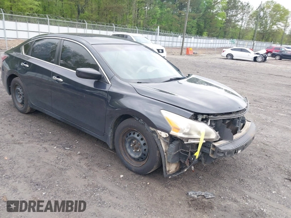 2015 Nissan Altima S z VIN 1N4AL3AP5FN335216, wystawiony jako IAAI lot #41942238 z przebiegiem 180 000 mil mil oraz . Historia ofert i sprzedaży dostępna na DreamBid. Obrazek 1.