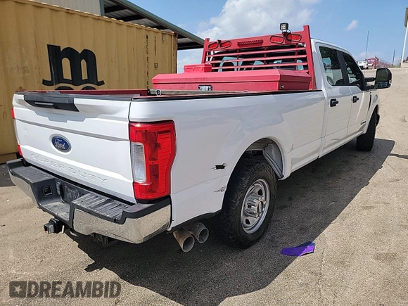 2017 Ford F-350 XL with VIN 1FT7W3AT7HED28246, listed as a IAAI auction lot 42715632 with 133,085 mi miles and . Bid and sale history available at DreamBid. Image 15.