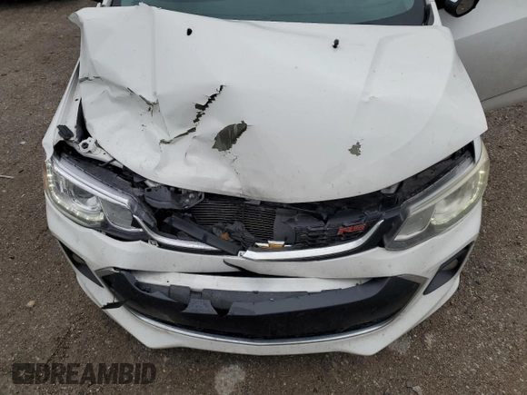 2017 Chevrolet Sonic LT z VIN 1G1JD6SHXH4102403, wystawiony jako Copart lot #78914734 z przebiegiem 152 055 mil mil oraz Nie do naprawy • Non repairable. Historia ofert i sprzedaży dostępna na DreamBid. Obrazek 11.
