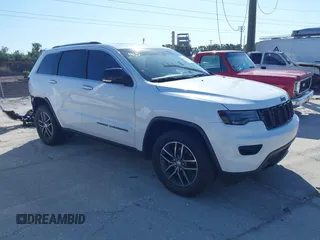 2017 Jeep Grand Cherokee Limited with VIN 1C4RJEBGXHC712327, listed as a IAAI auction lot 41995047 with 215,425 mi miles and . Bid and sale history available at DreamBid. Image 1.