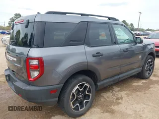 2021 Ford Bronco Sport Big Bend z VIN 3FMCR9B66MRA09358, wystawiony jako IAAI lot #41899391 z przebiegiem 127 317 mil mil oraz . Historia ofert i sprzedaży dostępna na DreamBid. Obrazek 4.
