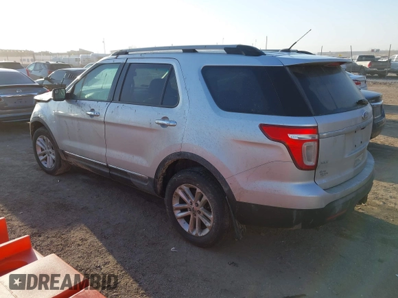 2011 Ford Explorer XLT with VIN 1FMHK8D84BGA77262, listed as a IAAI auction lot 41793864 with 209,804 mi miles and . Bid and sale history available at DreamBid. Image 3.