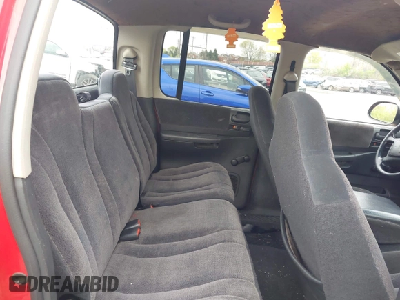 2003 Dodge Dakota Sport with VIN 1D7HG38X63S212434, listed as a IAAI auction lot 42030739 with 181,098 mi miles and . Bid and sale history available at DreamBid. Image 8.