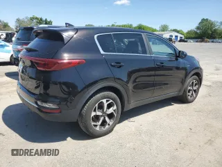 2020 Kia Sportage LX z VIN KNDPMCAC3L7640728, wystawiony jako Copart lot #56922035 z przebiegiem 74 707 mil mil oraz Szkoda całkowita • Salvage title. Historia ofert i sprzedaży dostępna na DreamBid. Obrazek 3.