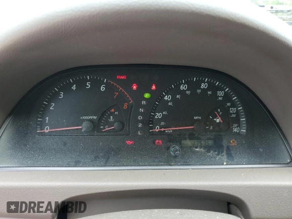 2002 Toyota Camry LE z VIN 4T1BE32K62U532998, wystawiony jako Copart lot #60786305 z przebiegiem 175 753 mil mil oraz Czysty tytuł • Clean title. Historia ofert i sprzedaży dostępna na DreamBid. Obrazek 9.
