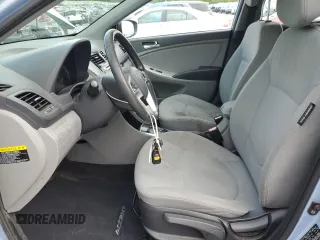 2012 Hyundai Accent SE z VIN KMHCU5AE2CU019537, wystawiony jako Copart lot #58089995 z przebiegiem 175 118 mil mil oraz Czysty tytuł • Clean title. Historia ofert i sprzedaży dostępna na DreamBid. Obrazek 7.