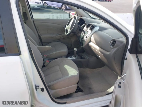 2015 Nissan Versa S Plus with VIN 3N1CN7AP3FL943064, listed as a IAAI auction lot 41709354 with 176,860 mi miles. Bid and sale history available at carsss.com. Image 5.