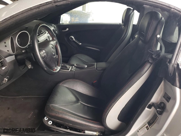 2008 Mercedes-Benz SLK-Class 3.5L with VIN WDBWK56F58F179253, listed as a Copart auction lot 48260615 with 82,394 mi miles and Clean Title. Bid and sale history available at carsss.com. Image 7.