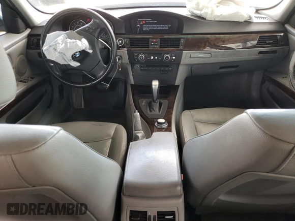 2011 BMW 3 Series 328i with VIN WBAPH5C50BA444114, listed as a Copart auction lot 52643655 with 189,437 mi miles and Salvage Title. Bid and sale history available at carsss.com. Image 8.